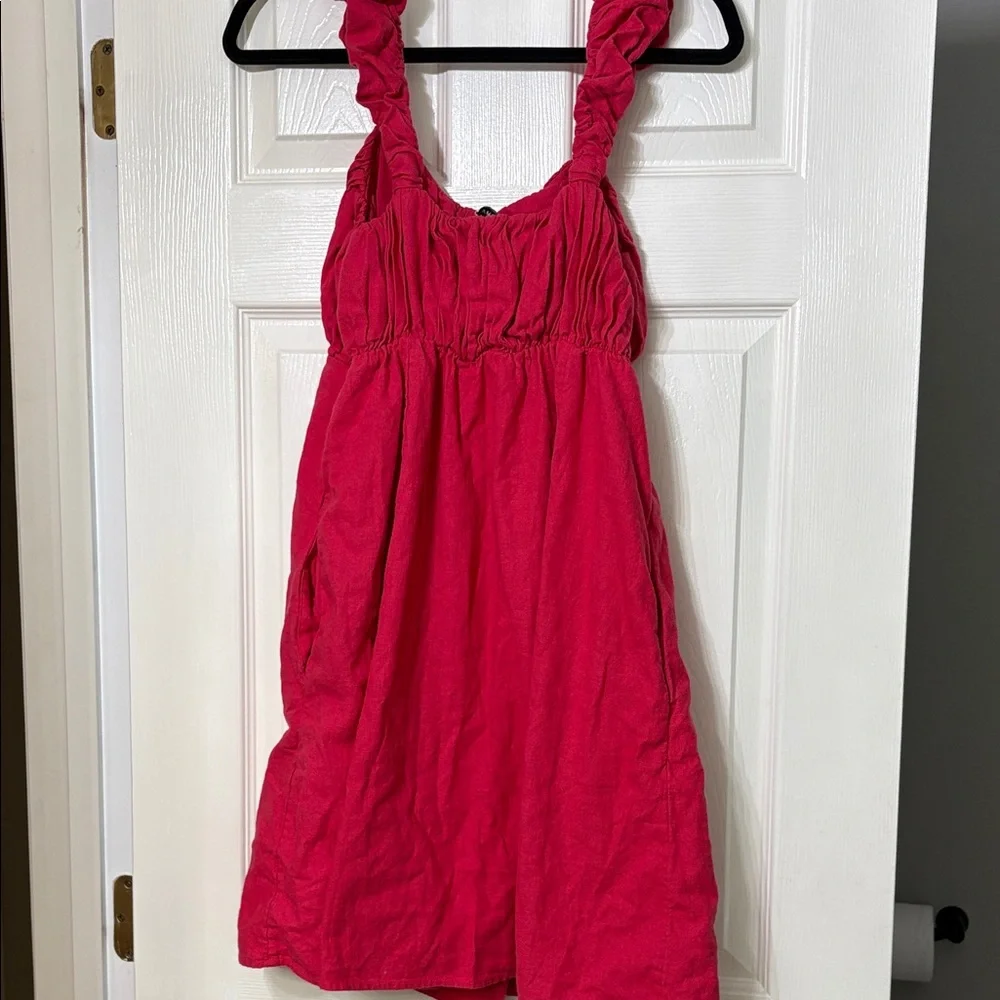 Woman’s ' Ruffle Strap Pink Sundress - Picture 4 of 5